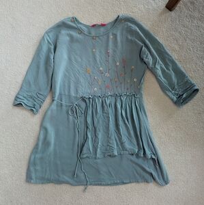 Elegant Embroidered Tunic in Blue Boho